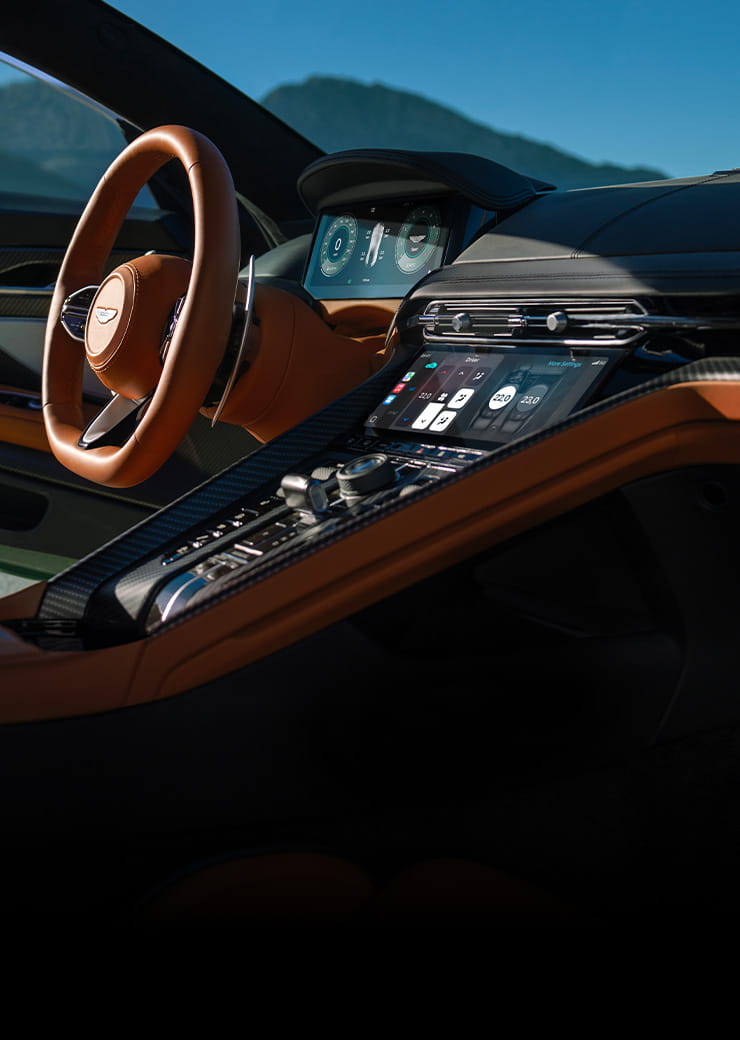 Aston Martin Infotainment