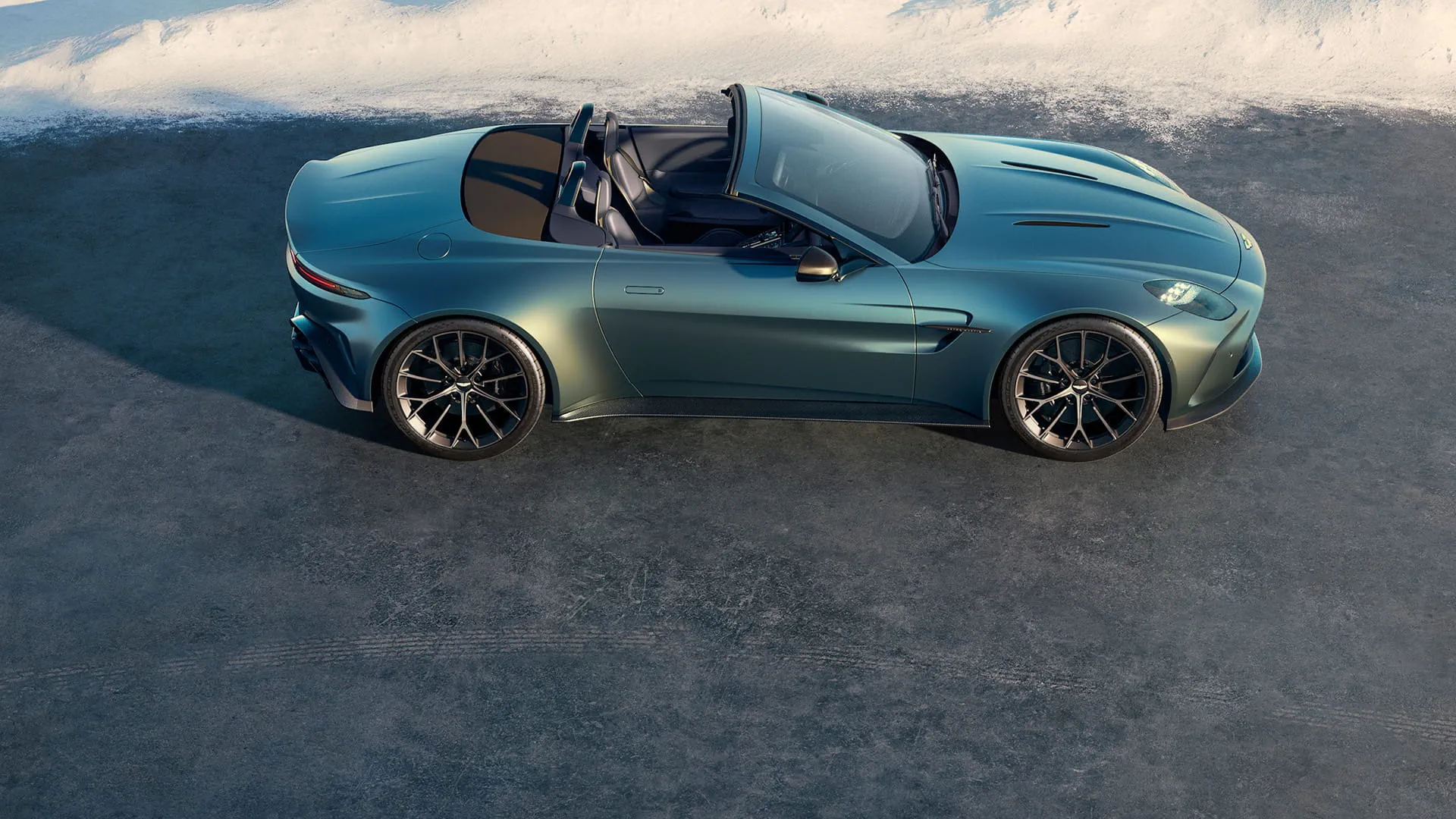 Aston Martin Exterior banner
