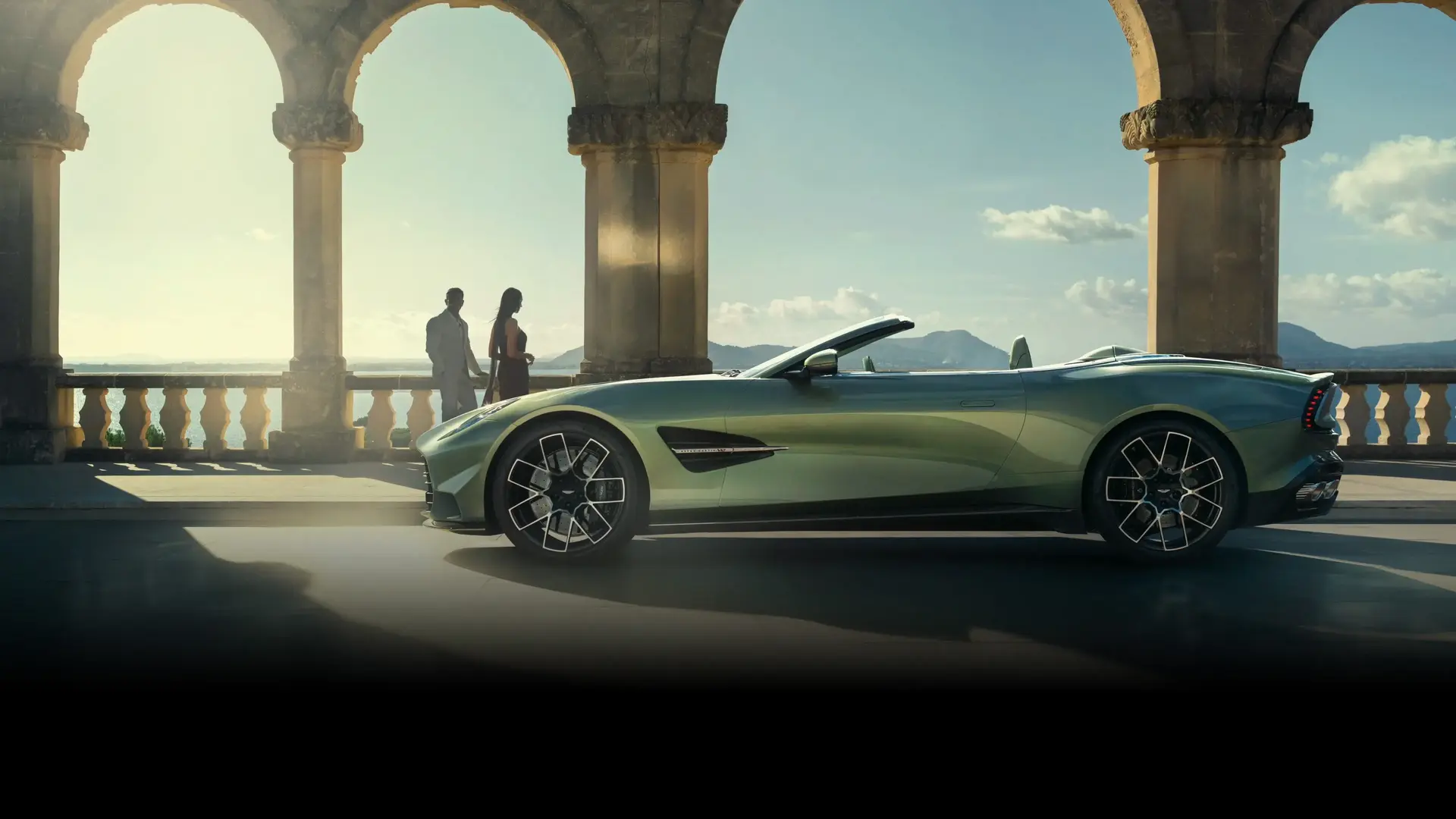 Aston Martin Exterior banner
